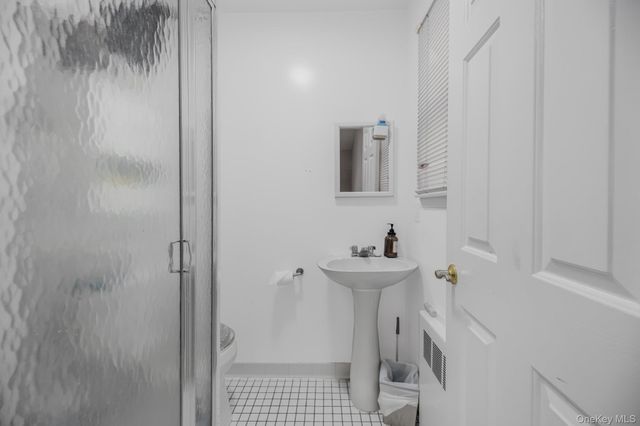 40 Roanoke Avenue, Rye Brook, NY 10573