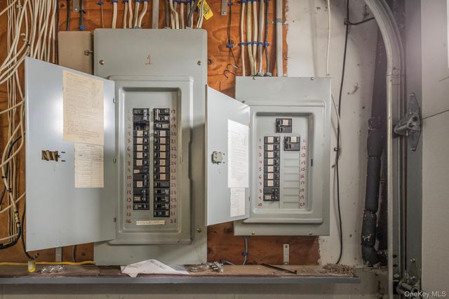 40 Roanoke Avenue, Rye Brook, NY 10573