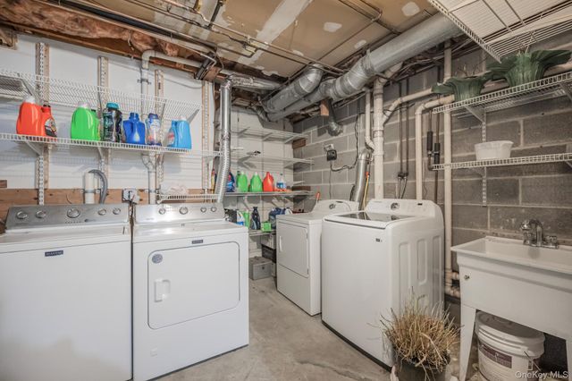 40 Roanoke Avenue, Rye Brook, NY 10573