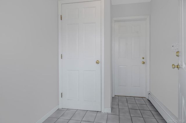 40 Roanoke Avenue, Rye Brook, NY 10573