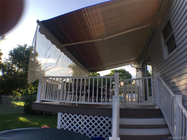 40 Roanoke Avenue, Rye Brook, NY 10573