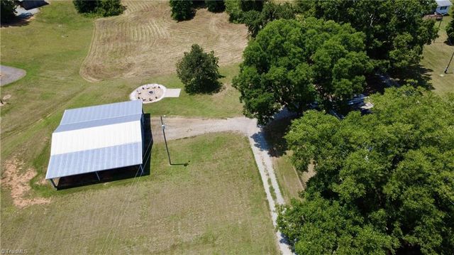 2935 Boones Cave Road, Lexington, NC 27295