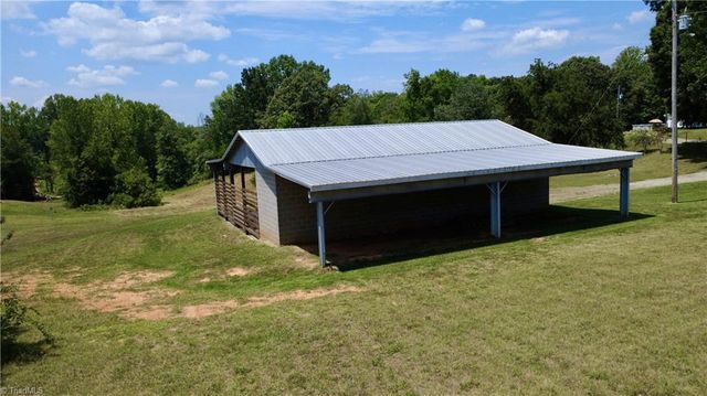 2935 Boones Cave Road, Lexington, NC 27295
