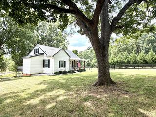 2935 Boones Cave Road, Lexington, NC 27295