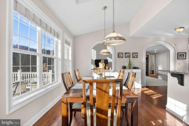 207 EMERALD LN, Mullica Hill, NJ 08062