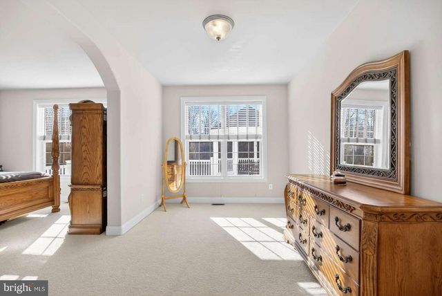 207 EMERALD LN, Mullica Hill, NJ 08062