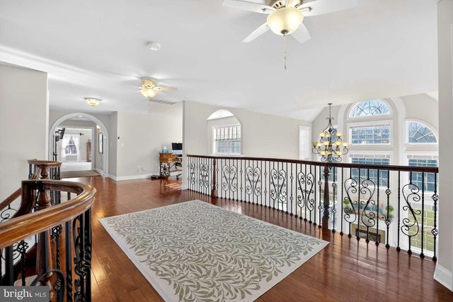 207 EMERALD LN, Mullica Hill, NJ 08062