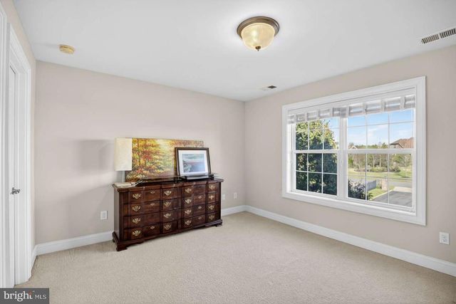 207 EMERALD LN, Mullica Hill, NJ 08062