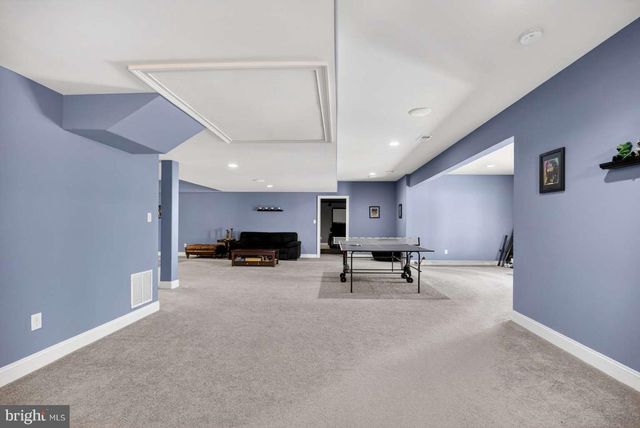 207 EMERALD LN, Mullica Hill, NJ 08062