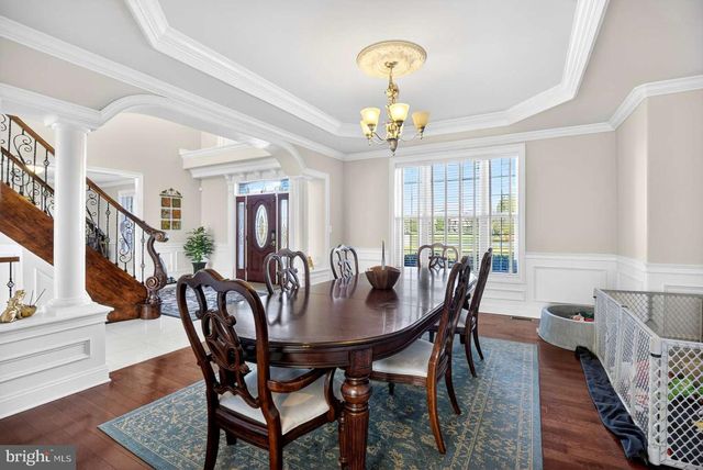 207 EMERALD LN, Mullica Hill, NJ 08062