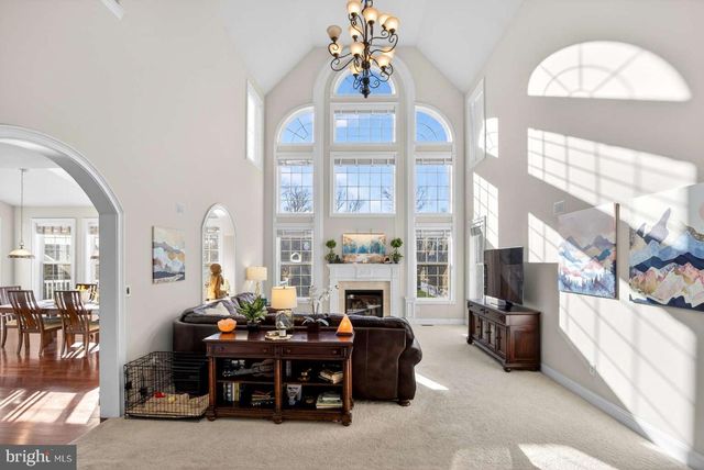 207 EMERALD LN, Mullica Hill, NJ 08062