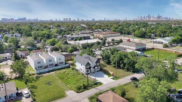 6726 Dumble Street A, Houston, TX 77021