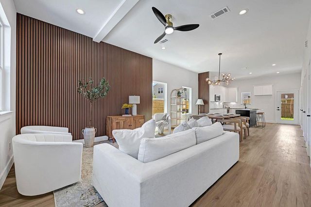 6726 Dumble Street A, Houston, TX 77021