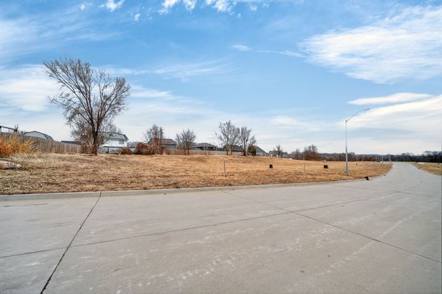 179 Alder Boulevard, Pleasant Hill, IA 50327