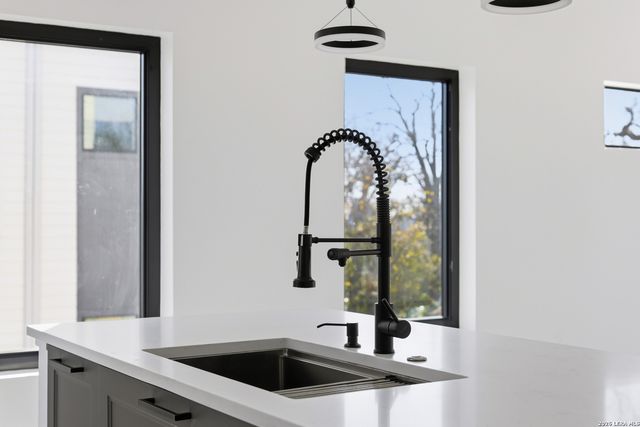 1512 Wyoming A, San Antonio, TX 78203