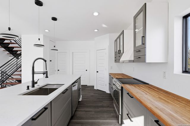 1512 Wyoming A, San Antonio, TX 78203