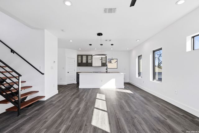 1512 Wyoming A, San Antonio, TX 78203