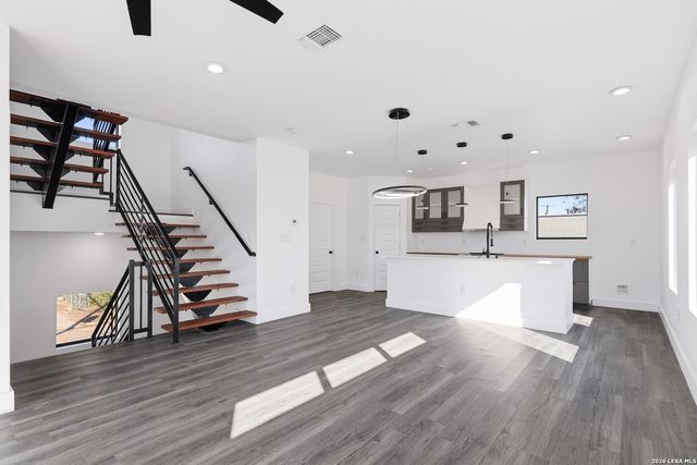 1512 Wyoming A, San Antonio, TX 78203