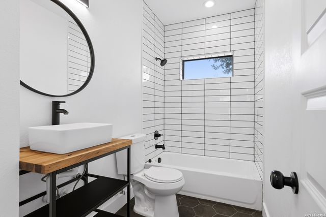 1512 Wyoming A, San Antonio, TX 78203