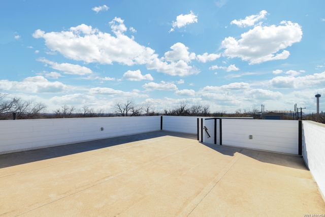 1512 Wyoming A, San Antonio, TX 78203