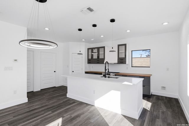 1512 Wyoming A, San Antonio, TX 78203