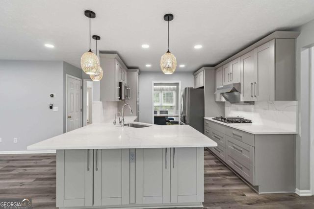3069 Savannah Walk Lane, Suwanee, GA 30024