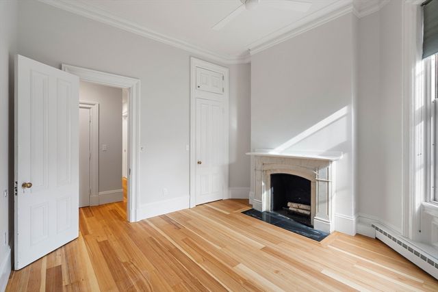 64 Commonwealth Ave 5, Boston, MA 02116