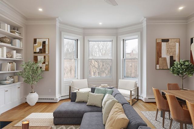 64 Commonwealth Ave 5, Boston, MA 02116