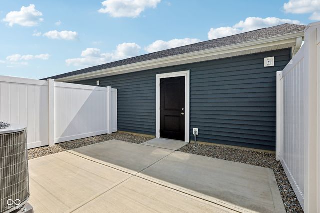 19427 Grassy Branch Road, Westfield, IN 46074