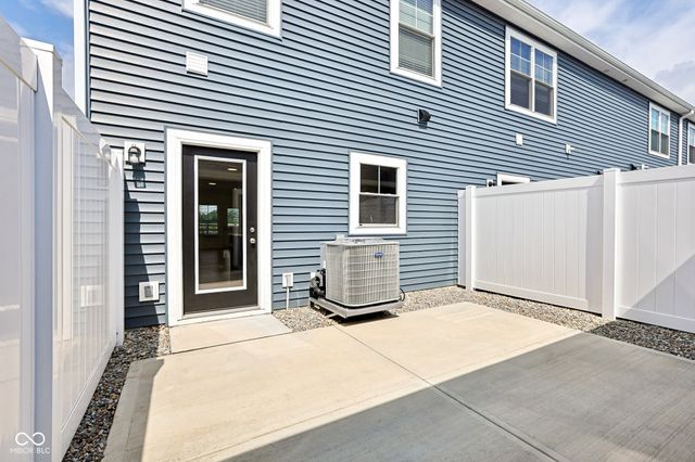 19427 Grassy Branch Road, Westfield, IN 46074