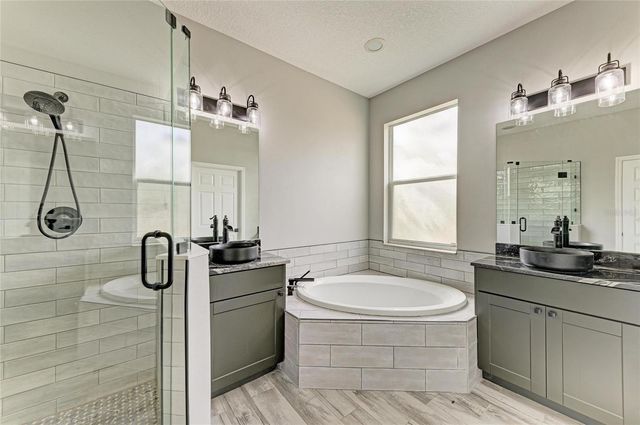 13710 GOLF COURSE ROAD, Parrish, FL 34219