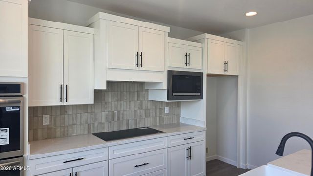 2301 N Shannon Way, Mesa, AZ 85215