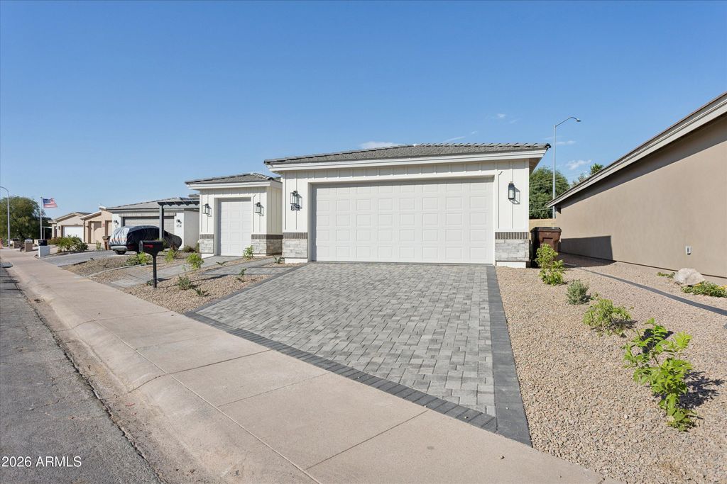2301 N Shannon Way, Mesa, AZ 85215 — photo 2