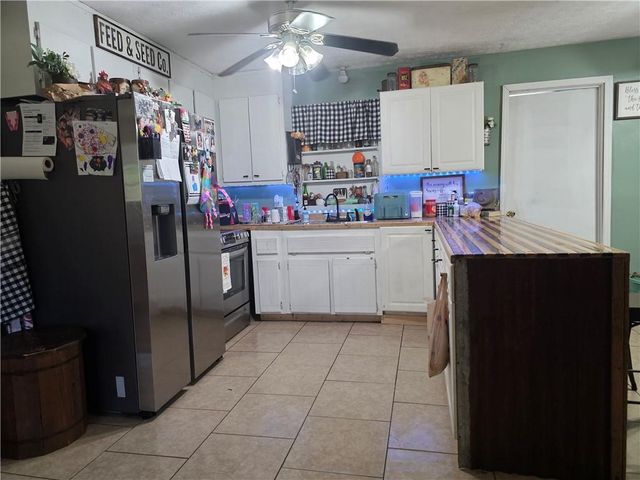 176 Runyon Loop, Cedartown, GA 30125