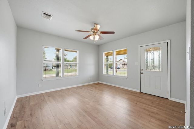 604 Schneider, Poth, TX 78147