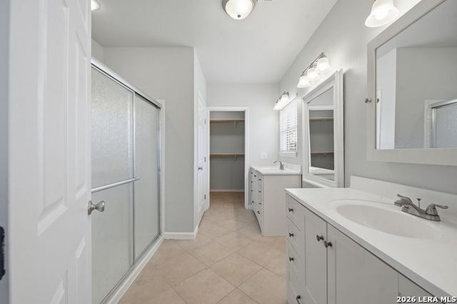 604 Schneider, Poth, TX 78147