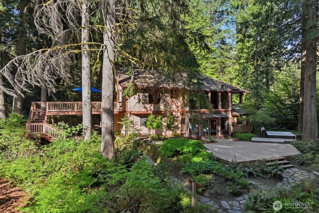 19816 233rd Avenue NE, Woodinville, WA 98077