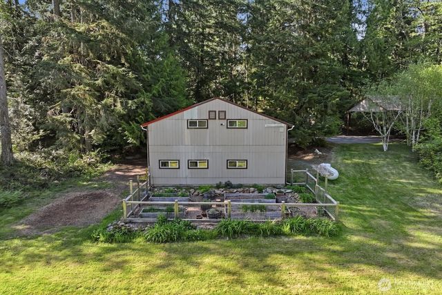 19816 233rd Avenue NE, Woodinville, WA 98077