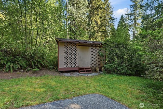19816 233rd Avenue NE, Woodinville, WA 98077