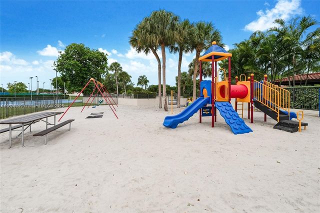 13231 SW 114th Ter, Miami, FL 33186