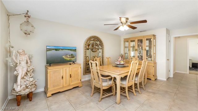 3804 SE 10th PL, Cape Coral, FL 33904