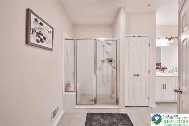 4329 Beech Drive, Lower Nazareth Twp, PA 18064