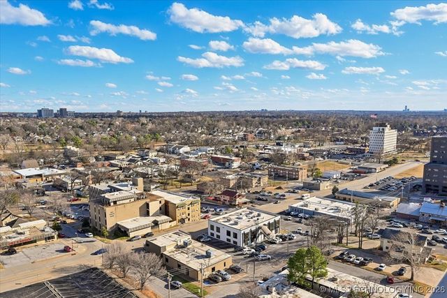 1502 S Boulder Avenue 17M, Tulsa, OK 74119