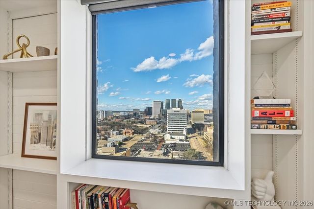 1502 S Boulder Avenue 17M, Tulsa, OK 74119