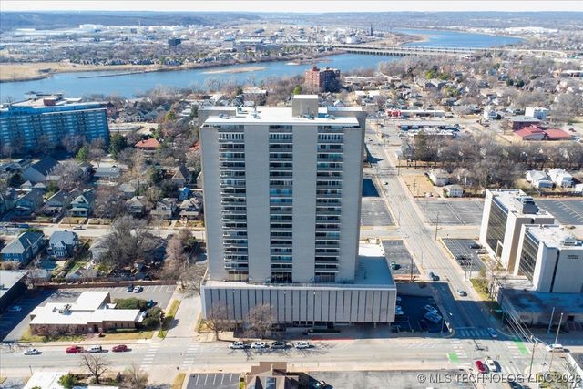 1502 S Boulder Avenue 17M, Tulsa, OK 74119