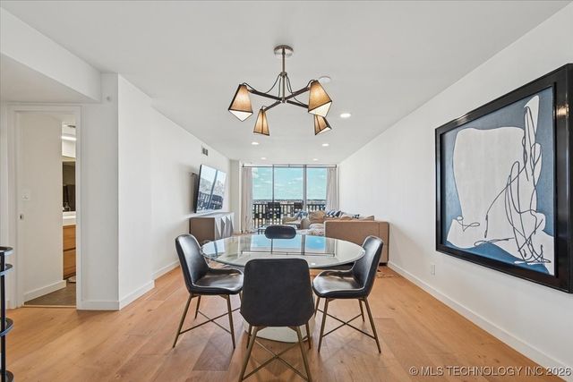 1502 S Boulder Avenue 17M, Tulsa, OK 74119