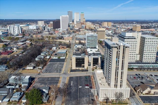 1502 S Boulder Avenue 17M, Tulsa, OK 74119