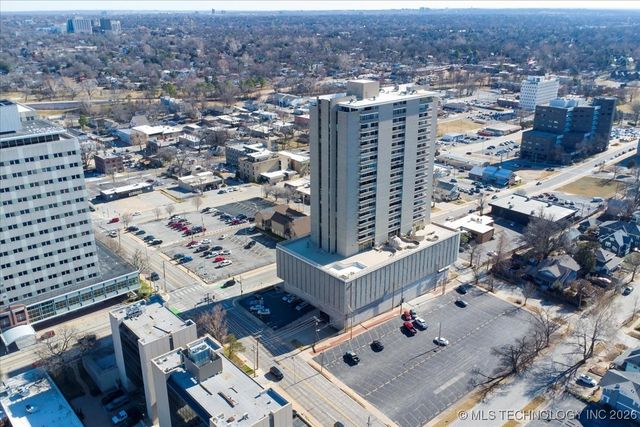 1502 S Boulder Avenue 17M, Tulsa, OK 74119