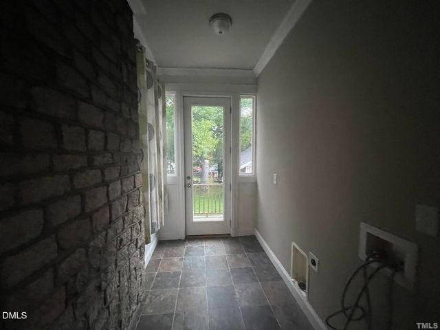 307 E 5th Street, Burlington, NC 27215