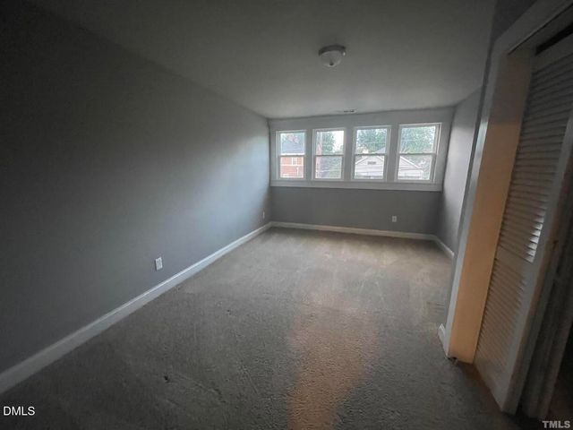 307 E 5th Street, Burlington, NC 27215